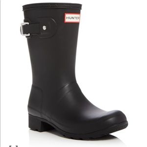 Hunter boots original tour short in matte black